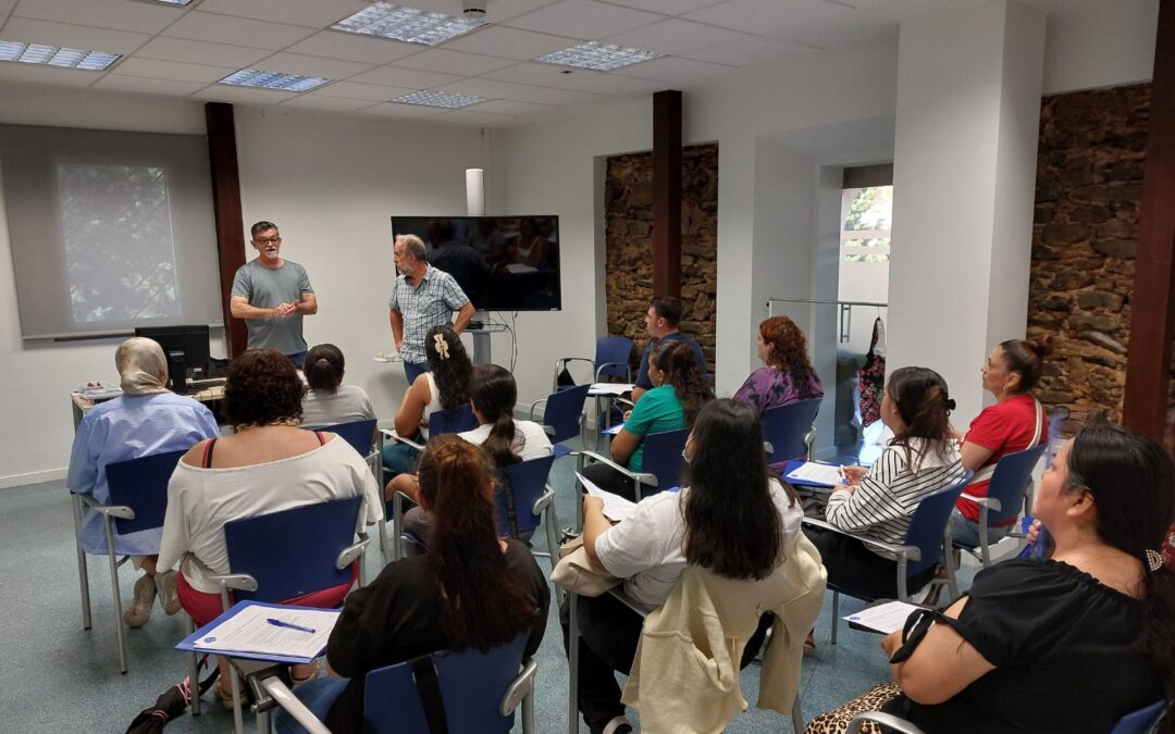 Comença el curs de Fonaments de l’Atenció Sociosanitària del Projecte Prelaboral del Carmel